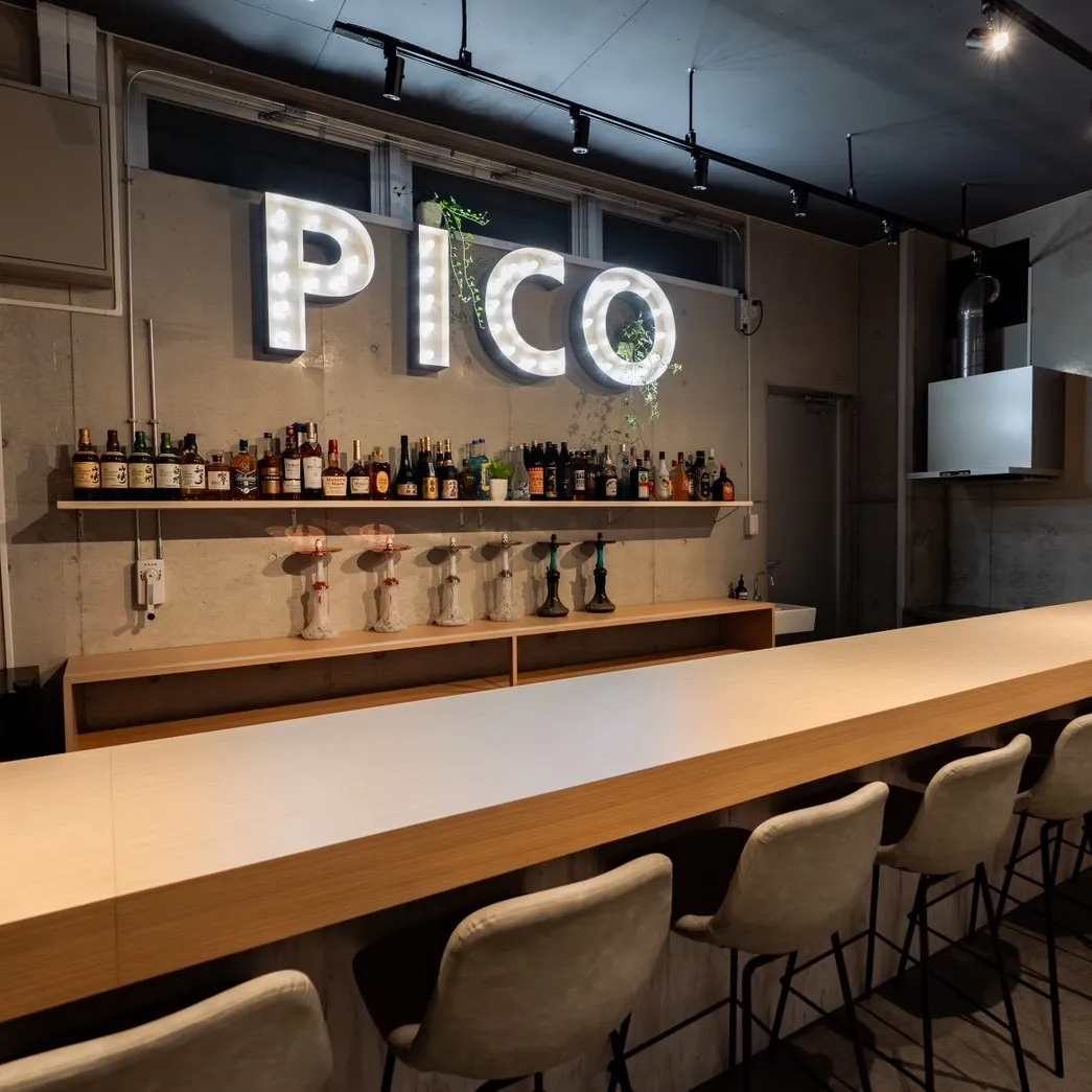 宮古島の風を感じるシーシャバー、その空間は「大縁海」が手掛け...